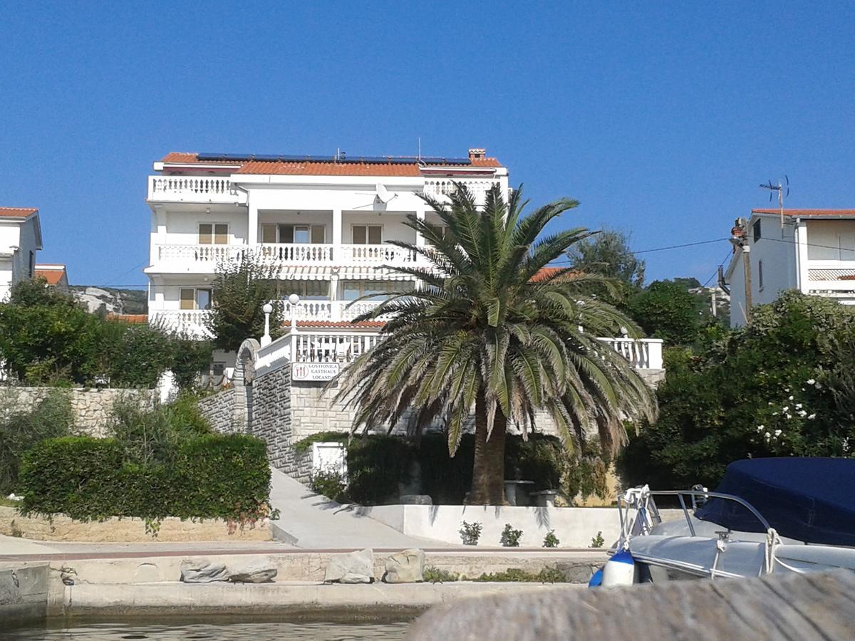 Apartments And Rooms Vinko Barbat na Rabu Exterior foto